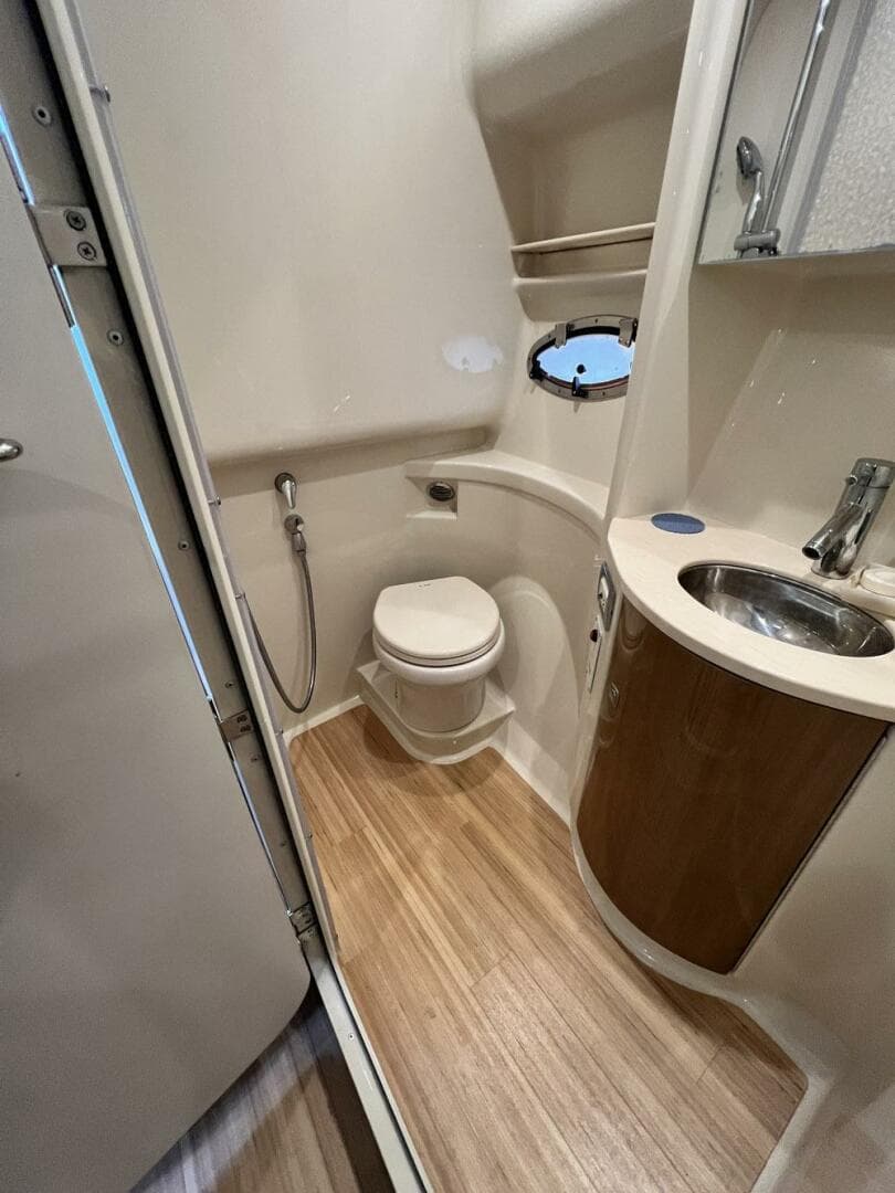 2011 Formula 37 Pc — photo 28