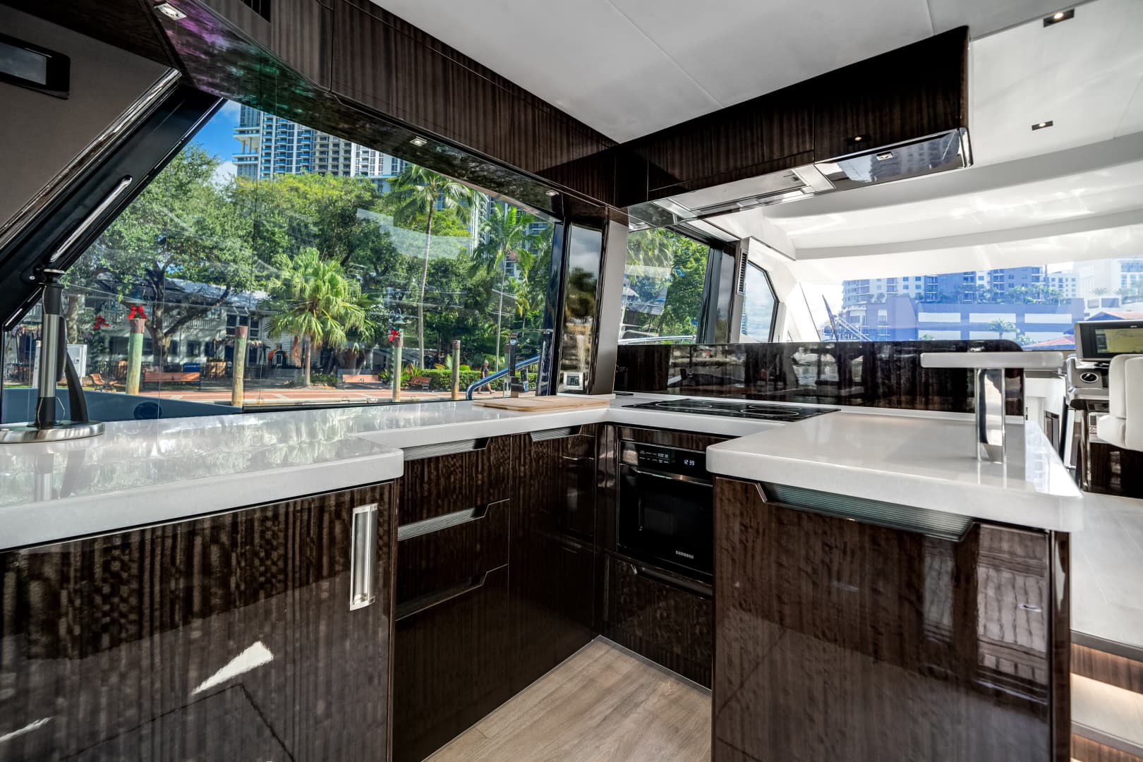 2024 Galeon 500 Fly — photo 30