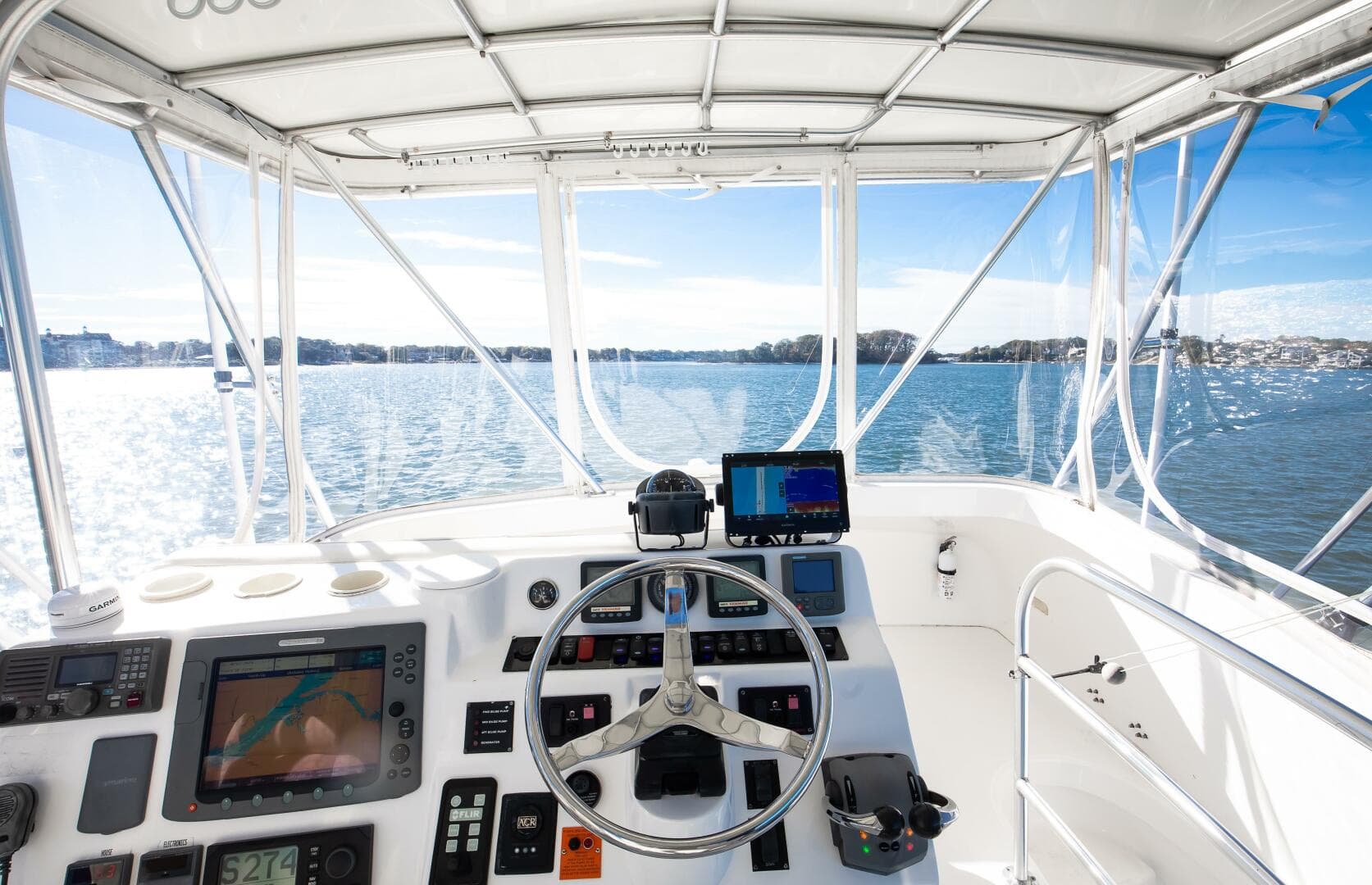 2007 Luhrs 36 Convertible — photo 4