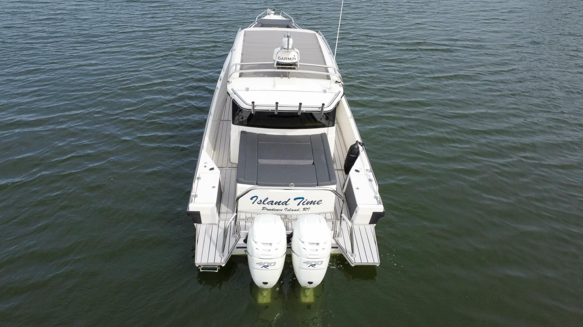 2018 Axopar 37 Sport Cabin R — photo 5