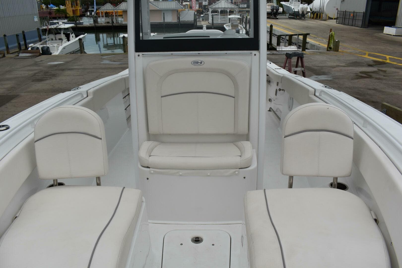 2023 Sea Hunt Ultra 255 SE — photo 42