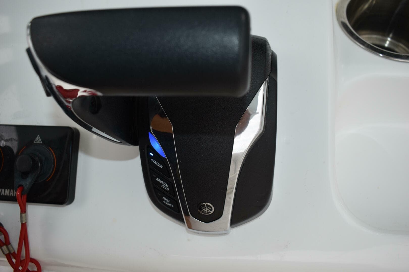 2023 Sea Hunt Ultra 255 SE — photo 33