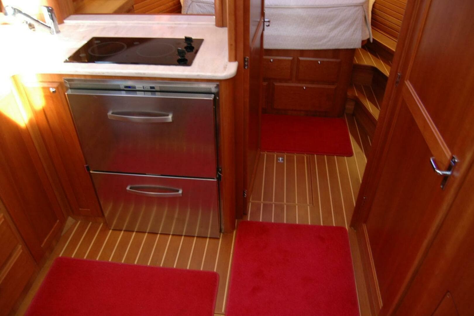 2019 Sabre 38 Salon Express — photo 108