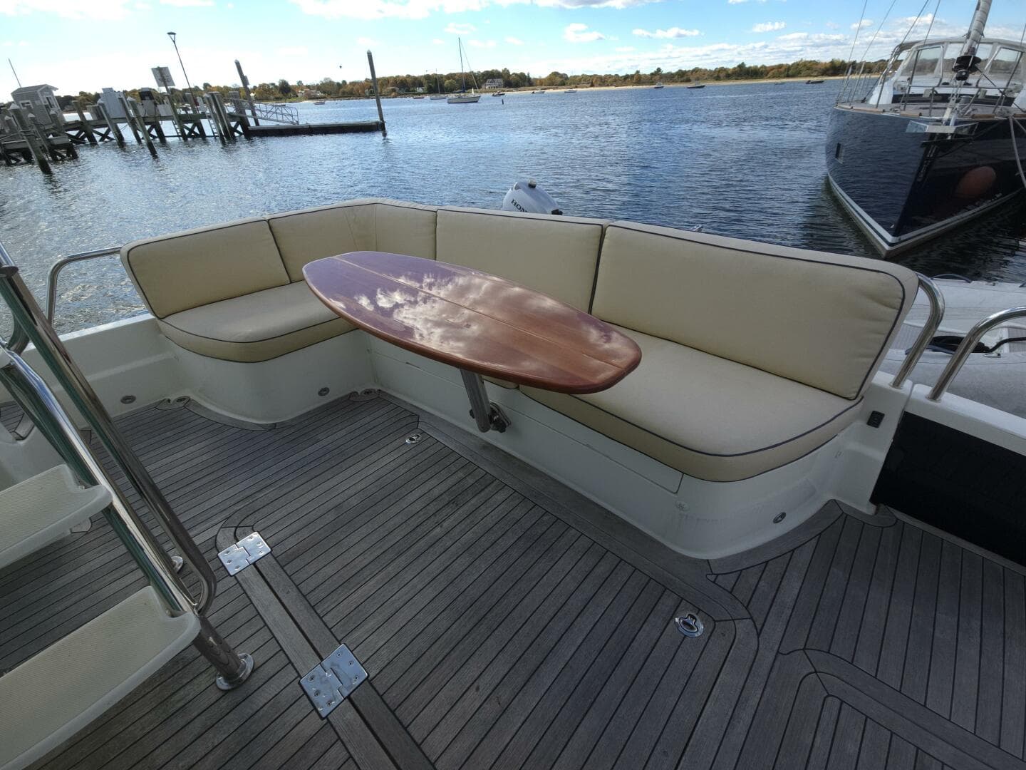 2017 Sabre 48 Flybridge — photo 21