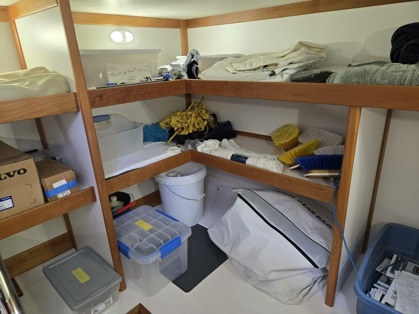 2017 Sabre 48 Flybridge — photo 75