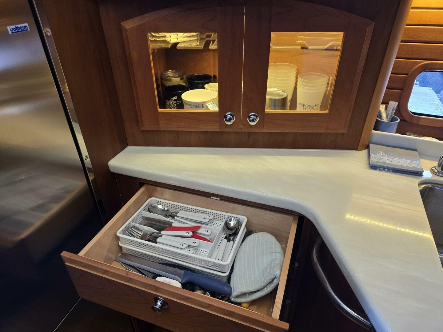 2017 Sabre 48 Flybridge — photo 55