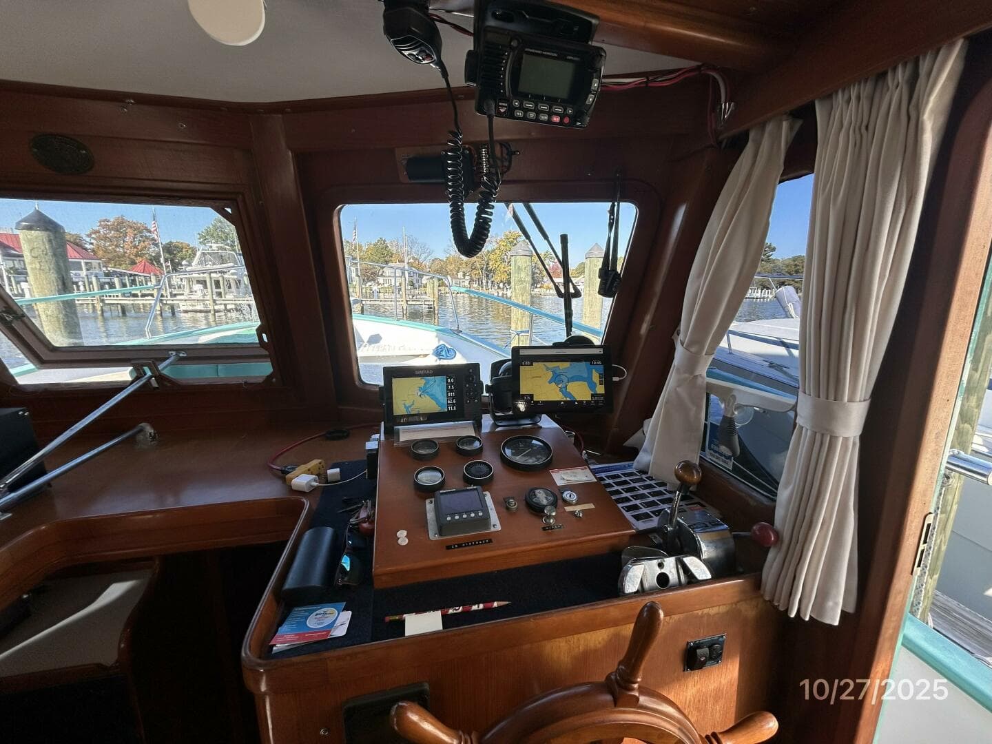 1989 Marine Trader 38 Double Cabin — photo 42