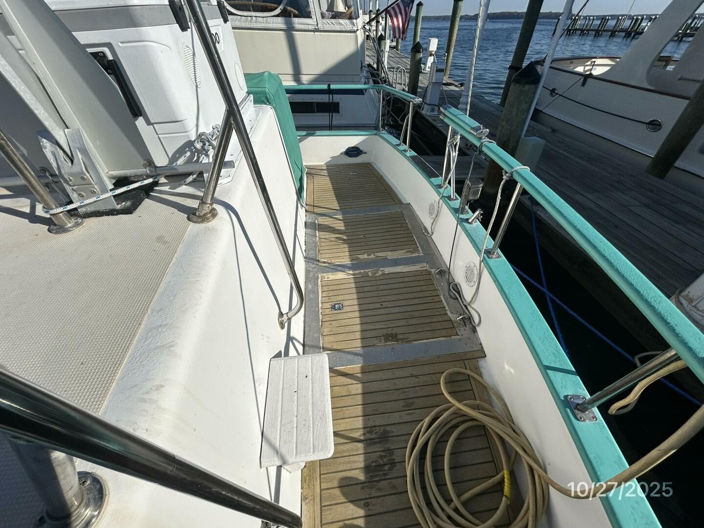 1989 Marine Trader 38 Double Cabin — photo 32