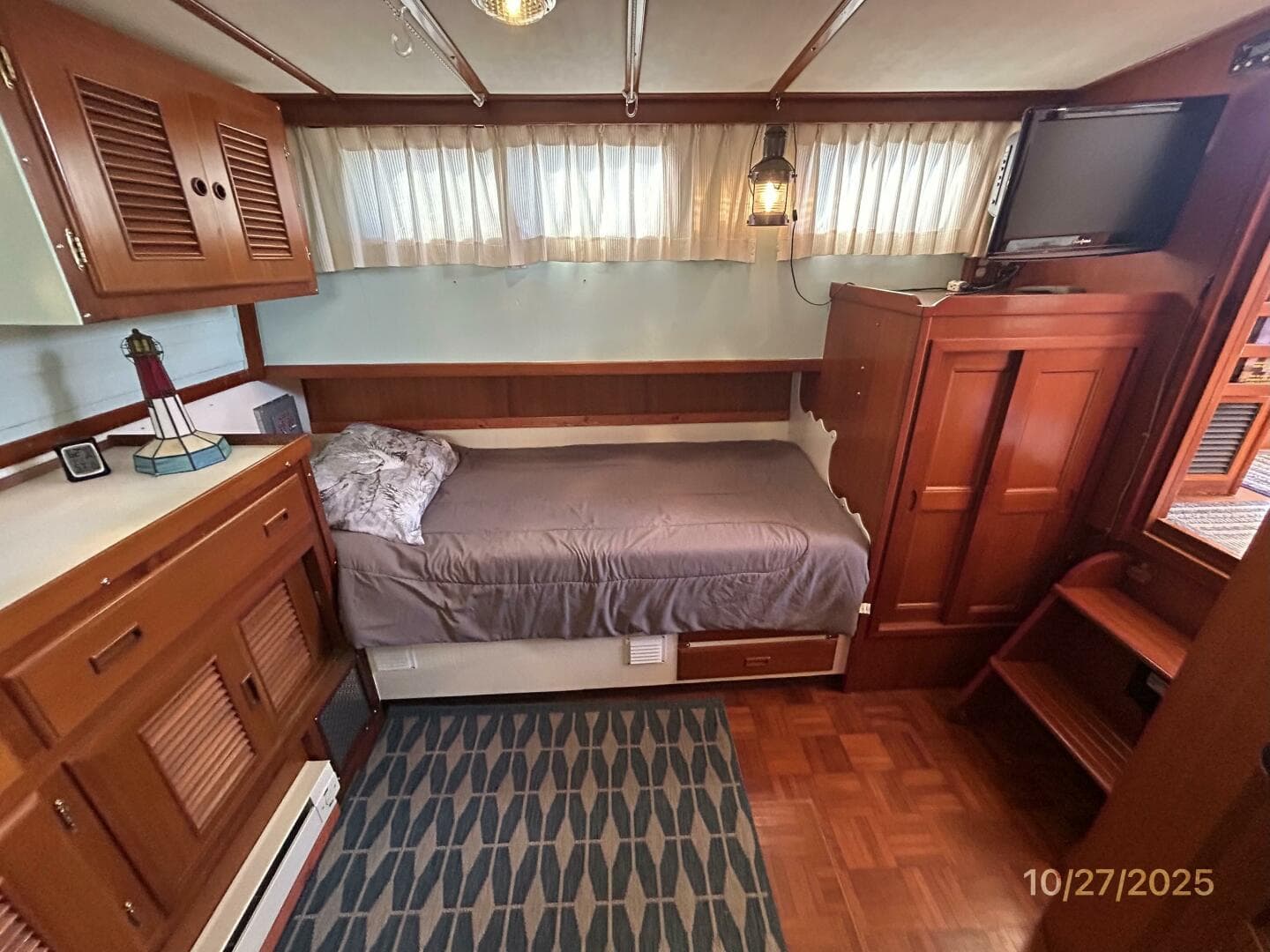 1989 Marine Trader 38 Double Cabin — photo 47