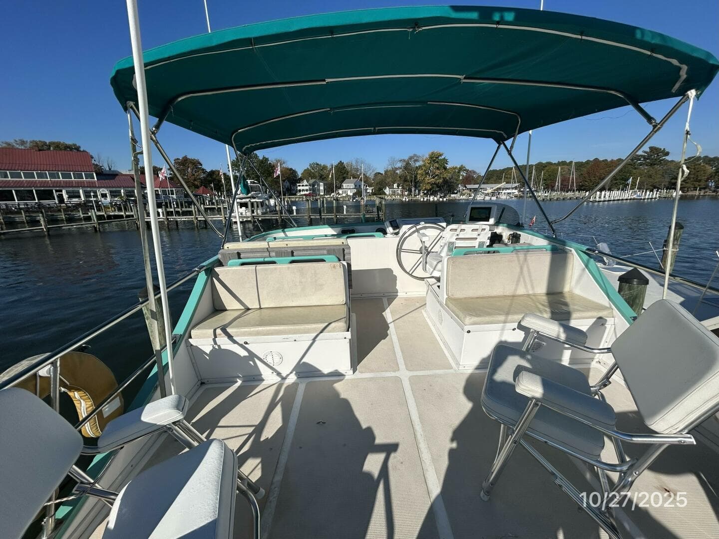 1989 Marine Trader 38 Double Cabin — photo 16