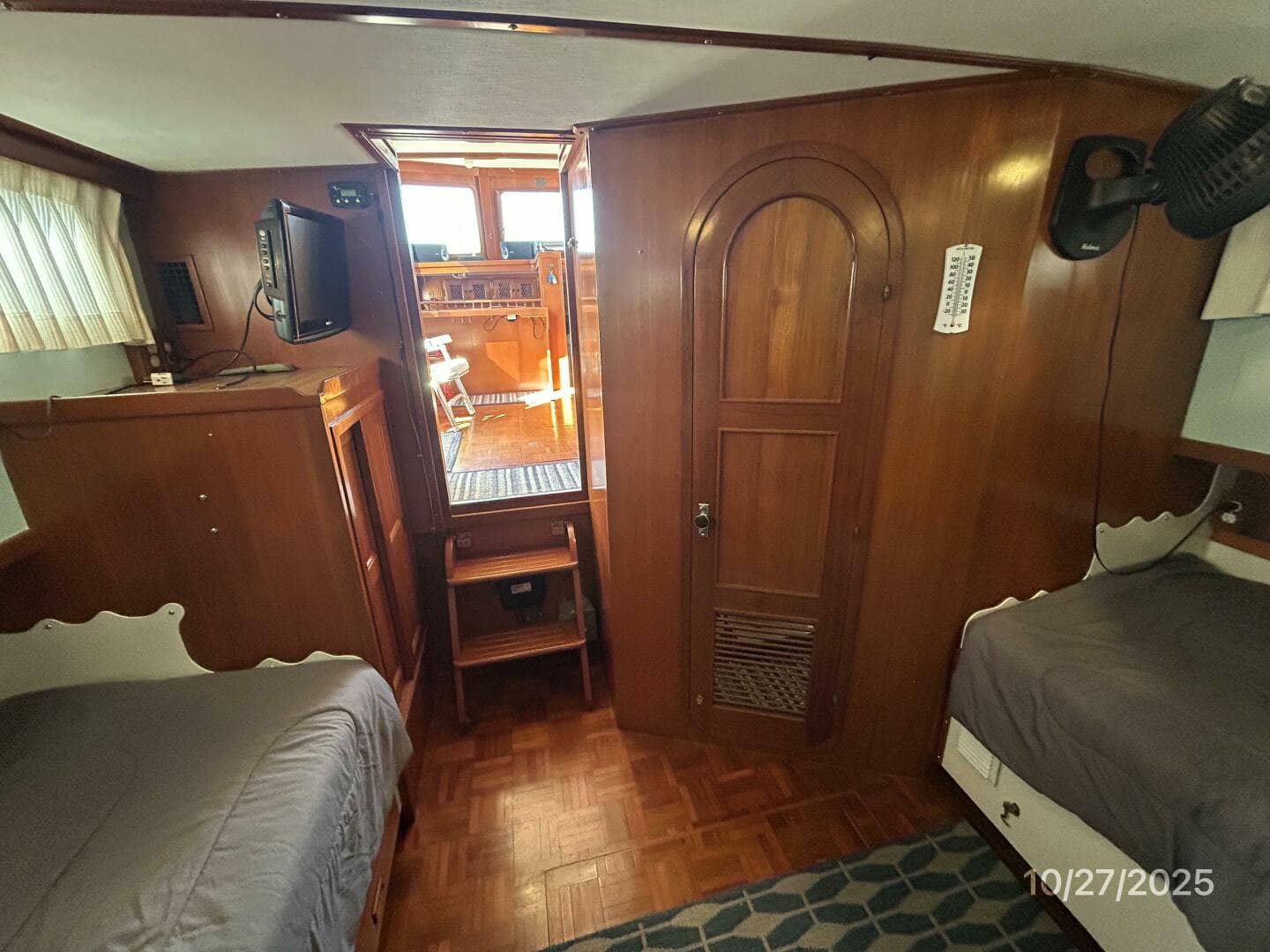 1989 Marine Trader 38 Double Cabin — photo 49