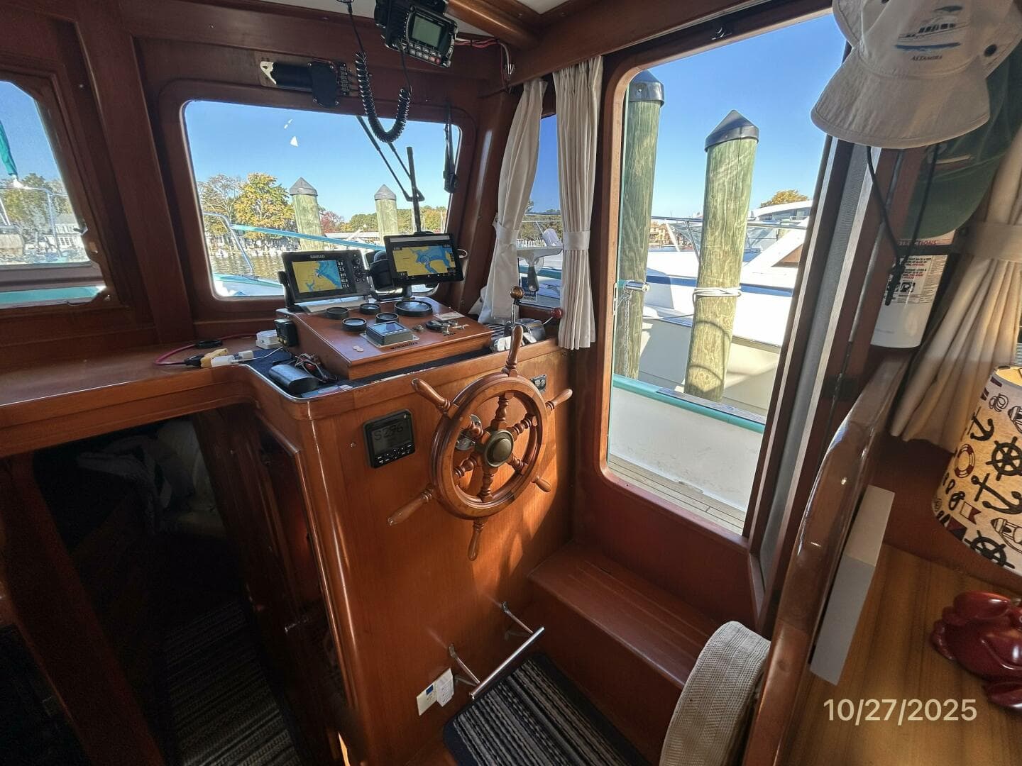 1989 Marine Trader 38 Double Cabin — photo 41
