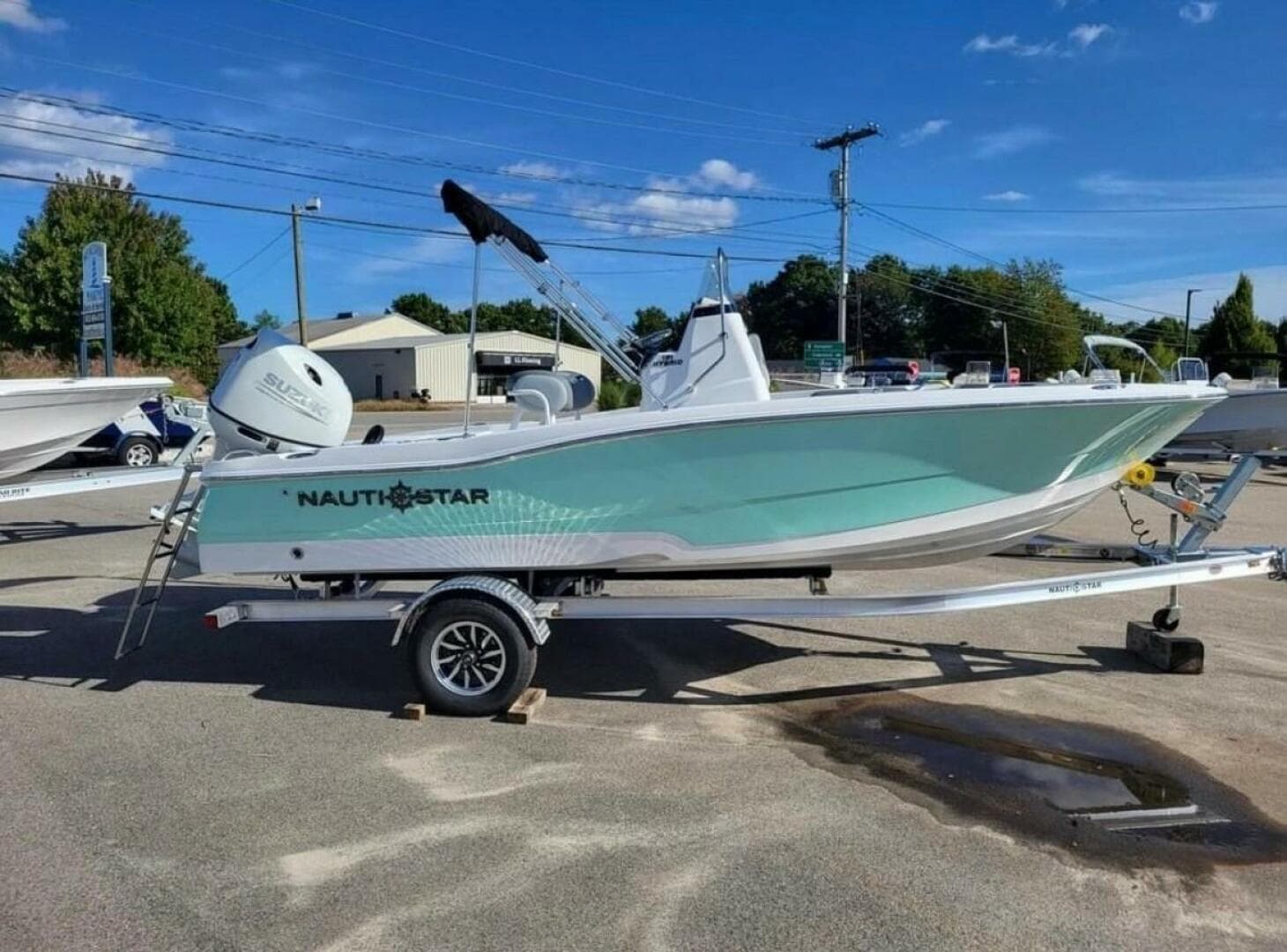 2025 Nauticstar 191 Hybrid — photo 4