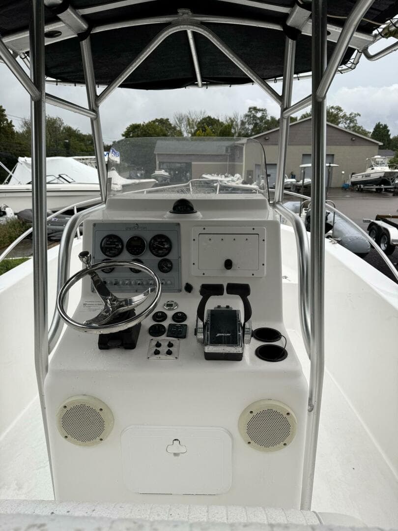 2005 Sea Fox 257 — photo 6