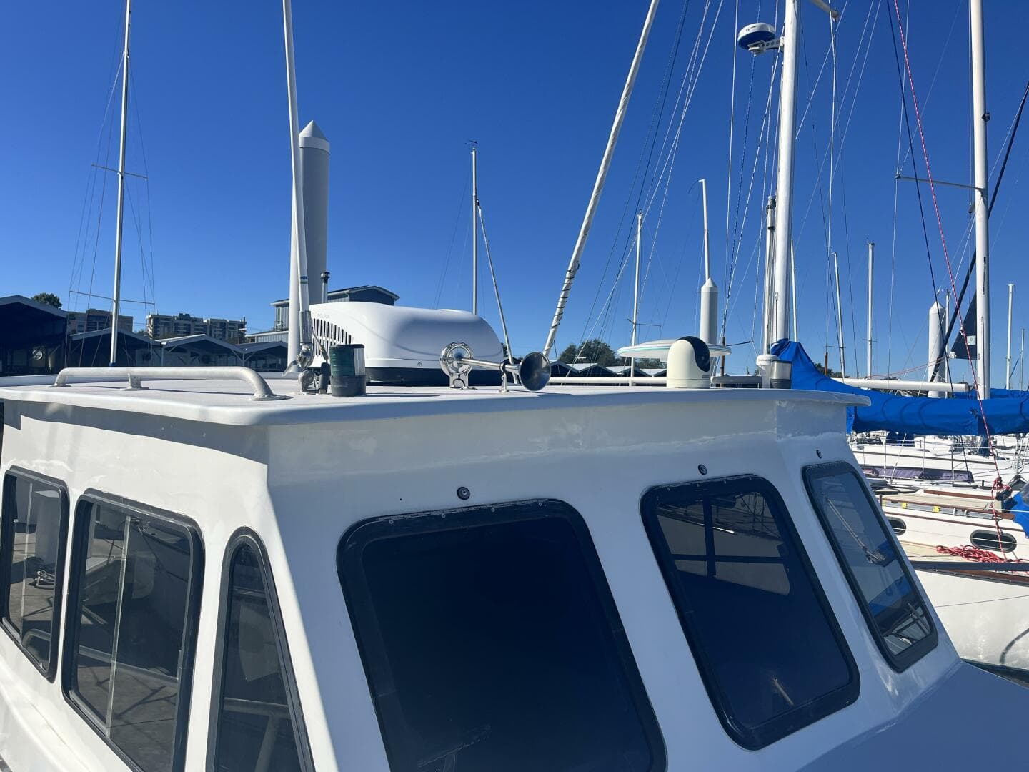 2008 Custom Glenn Young 32 Lafitte Skiff — photo 40