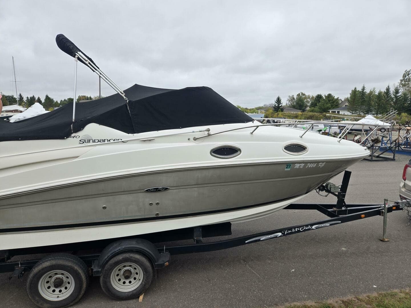 2007 Sea Ray 240 Sundancer — photo 3