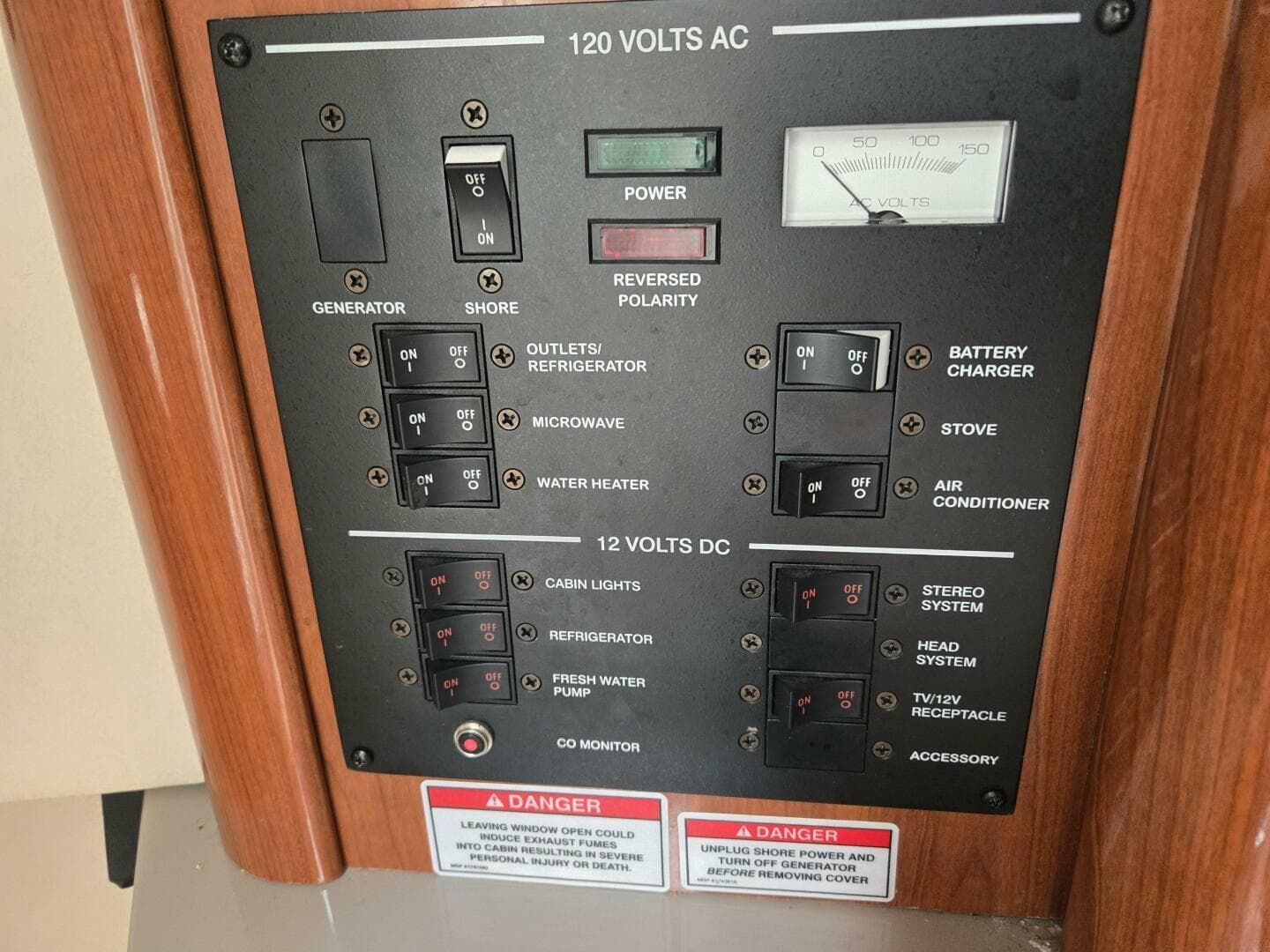 2007 Sea Ray 240 Sundancer — photo 14