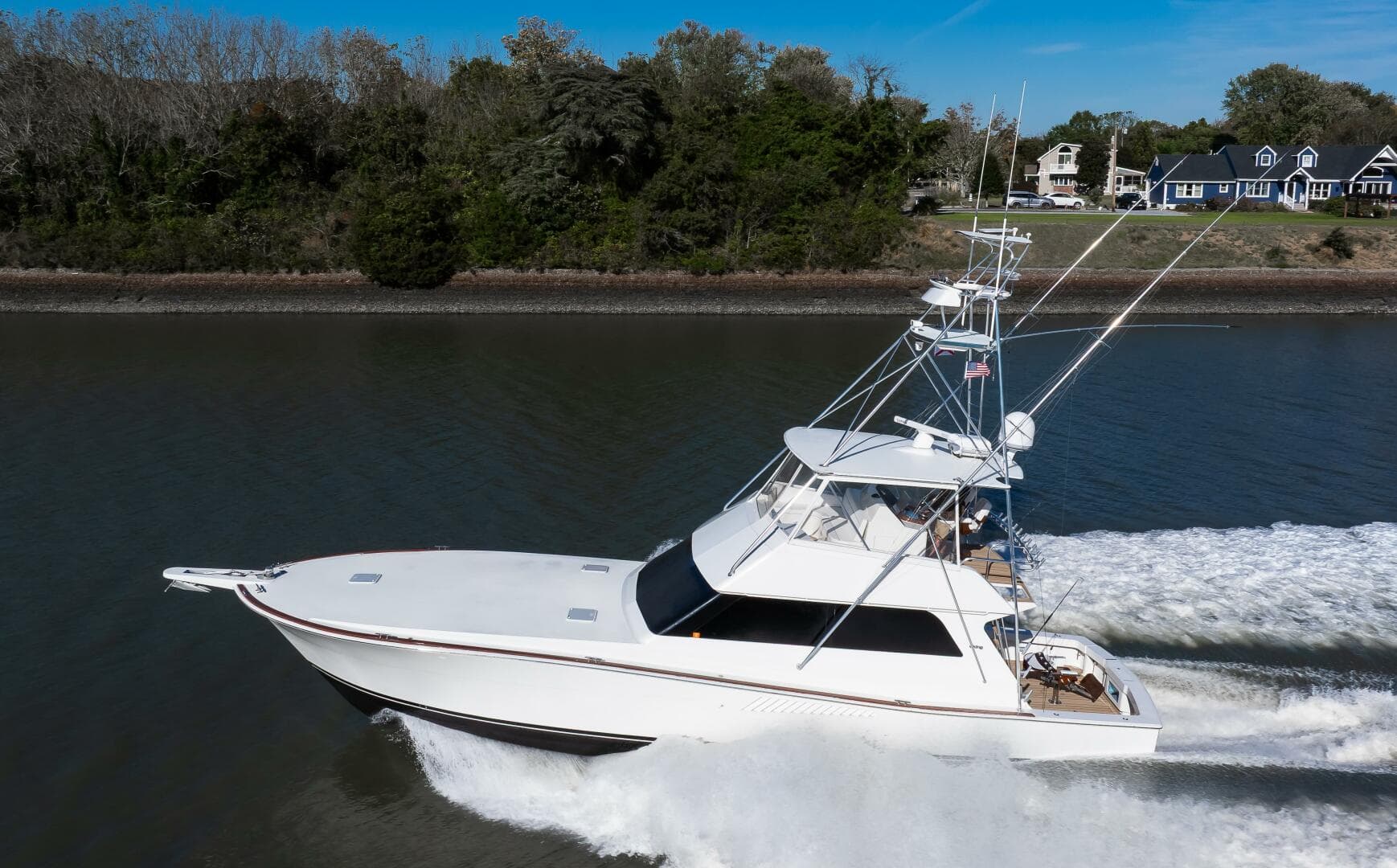 1998 Viking 58 Convertible — photo 32