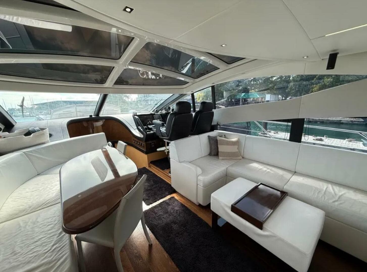 2017 Sunseeker Predator 68 — photo 9