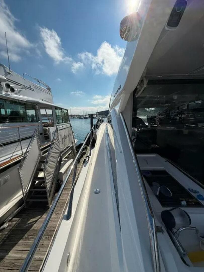 2017 Sunseeker Predator 68 — photo 17