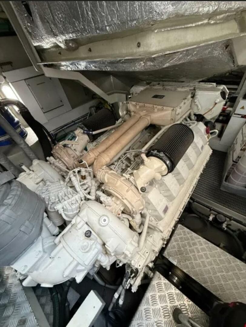 2017 Sunseeker Predator 68 — photo 37