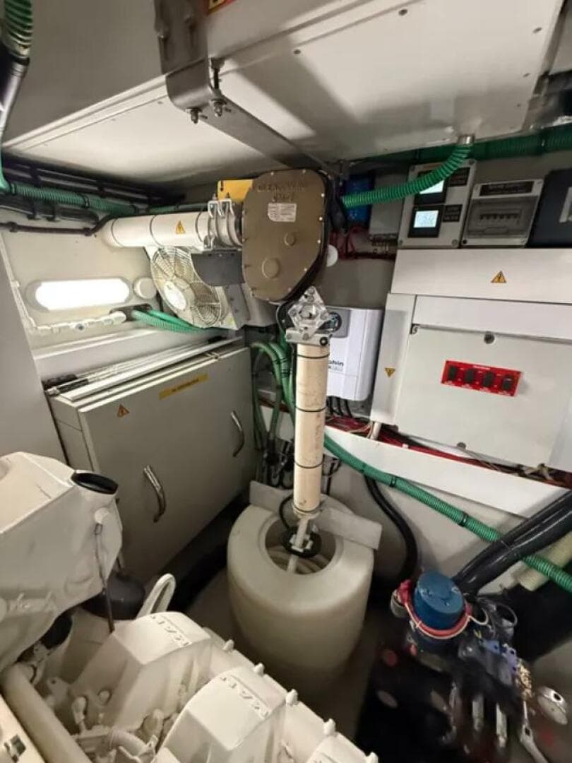 2017 Sunseeker Predator 68 — photo 36