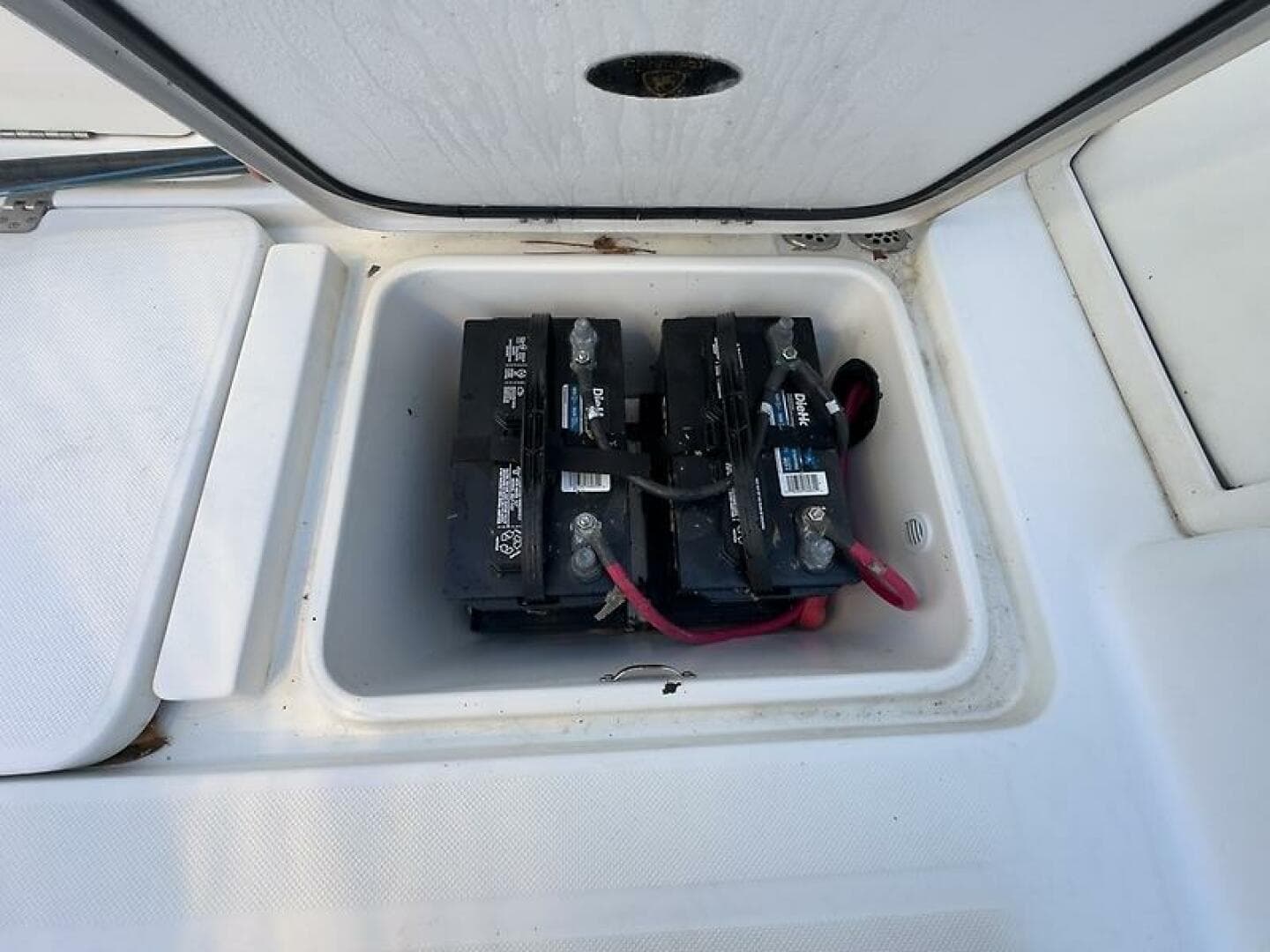 2006 Century 2901 — photo 11