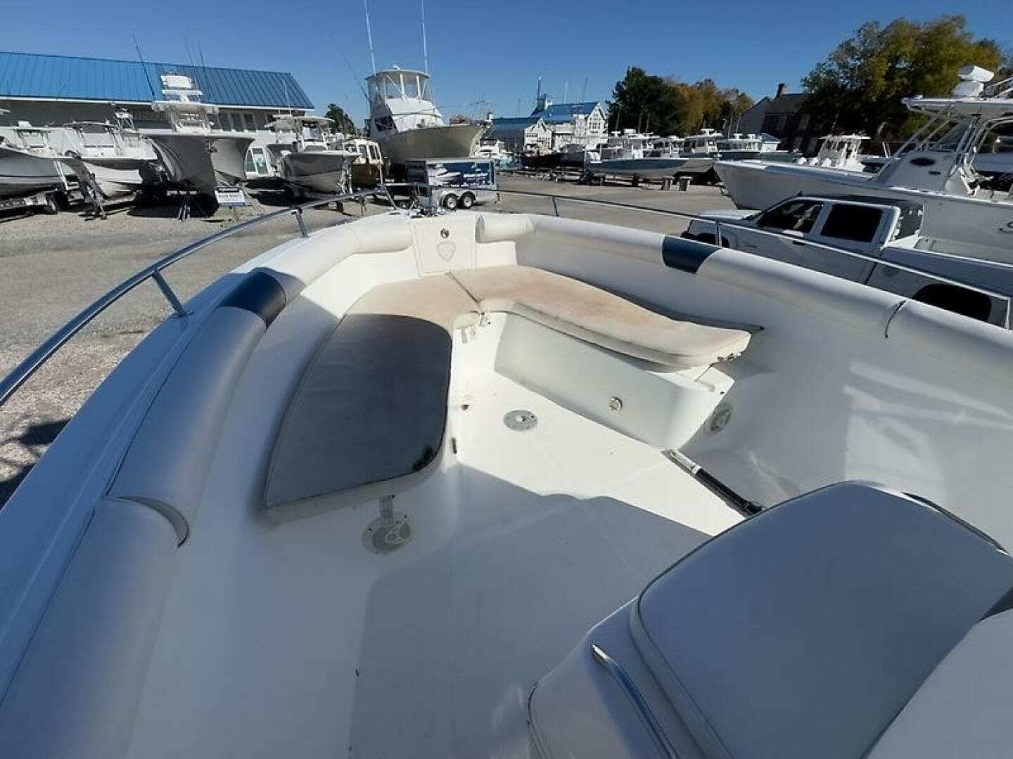 2006 Century 2901 — photo 22