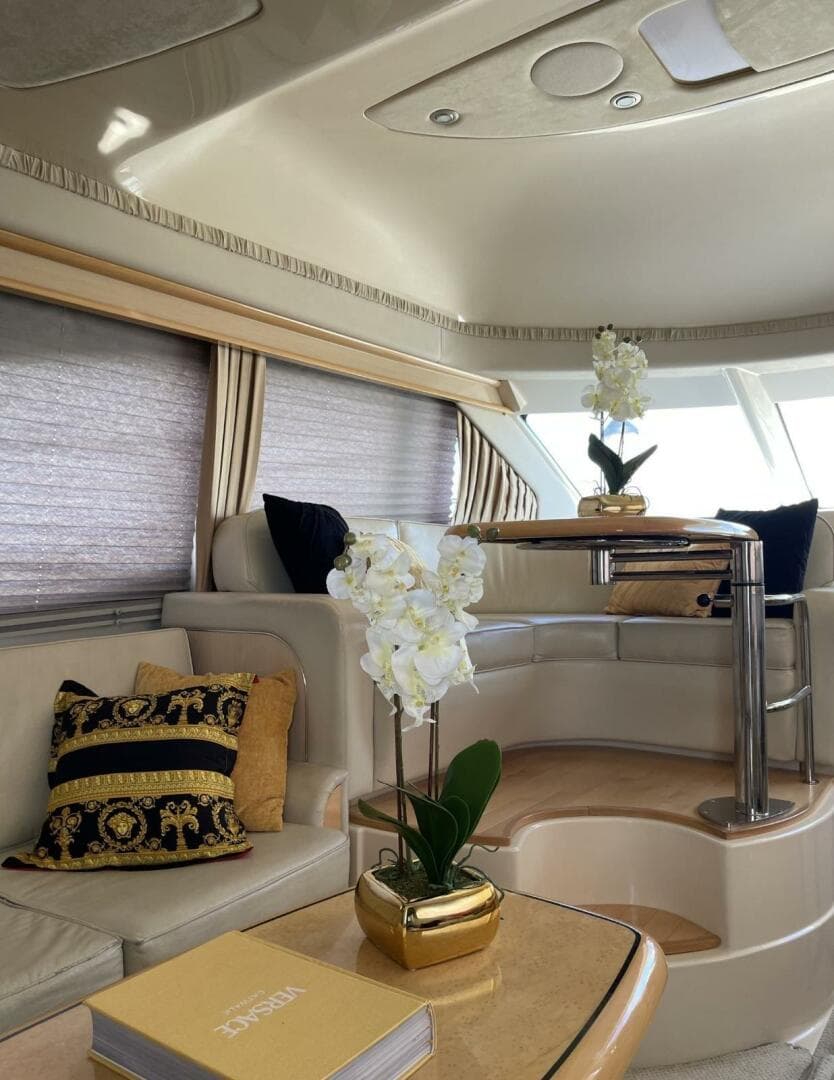 2004 Sea Ray 42 Sedan Bridge — photo 16