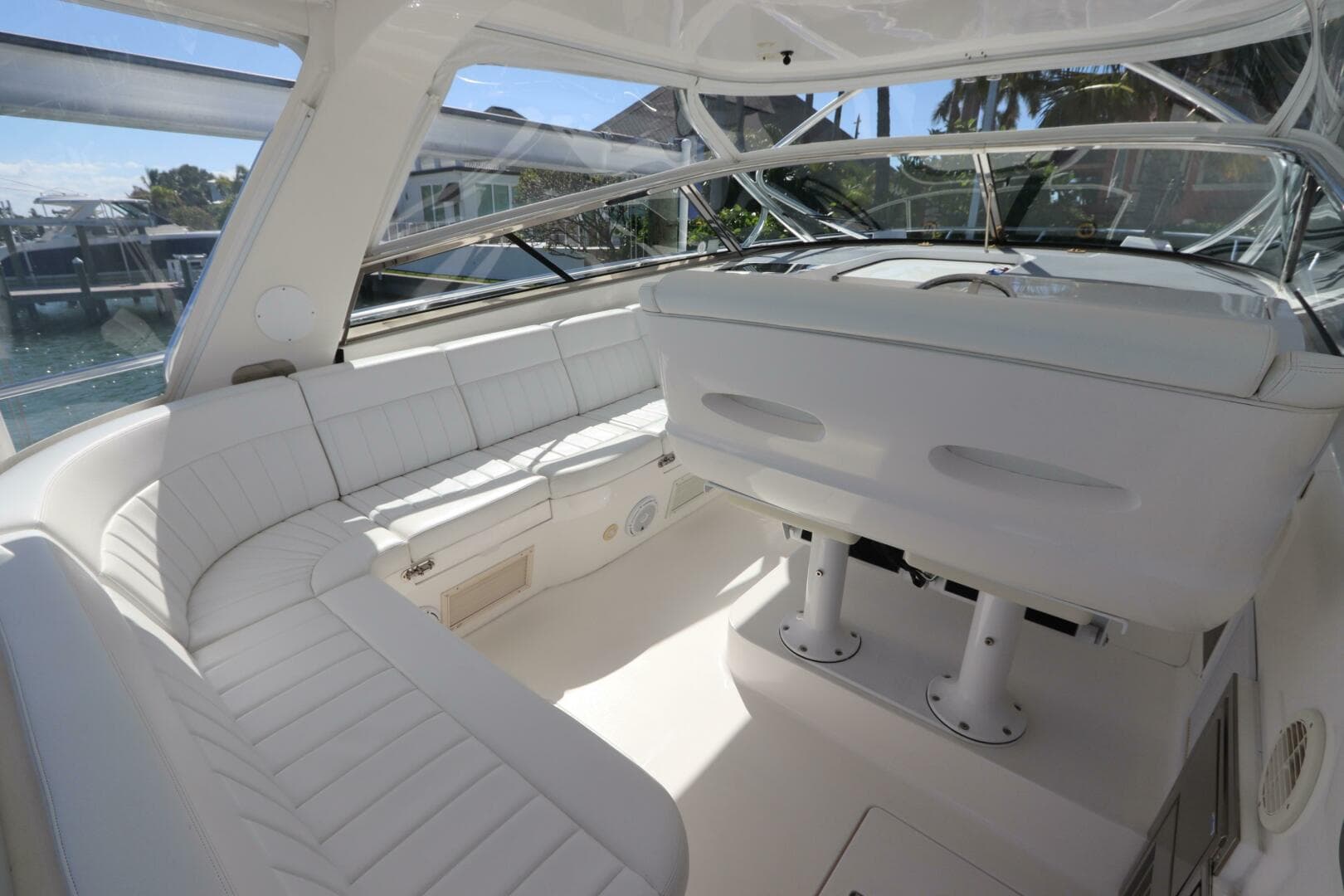 2012 Intrepid 430 Sport Yacht — photo 27