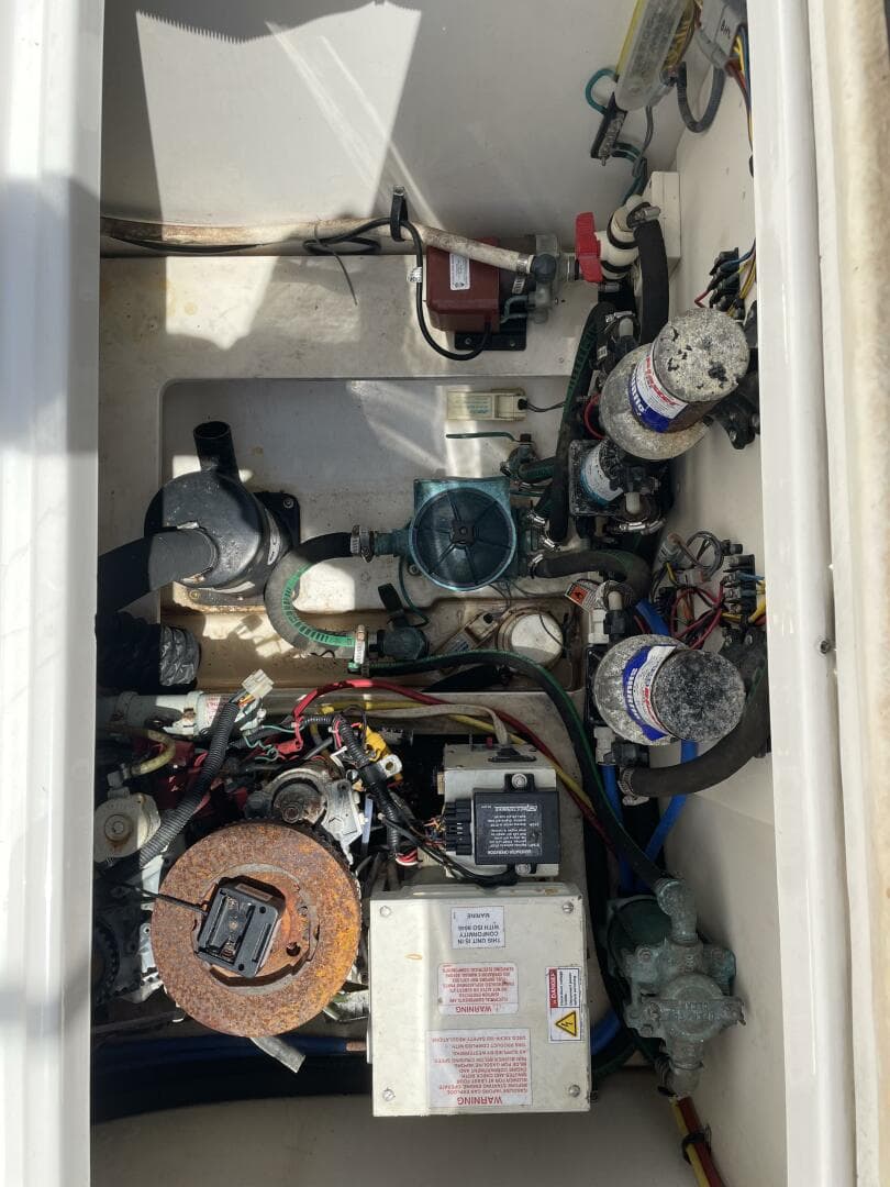 2013 Robalo R305 Walkaround — photo 14