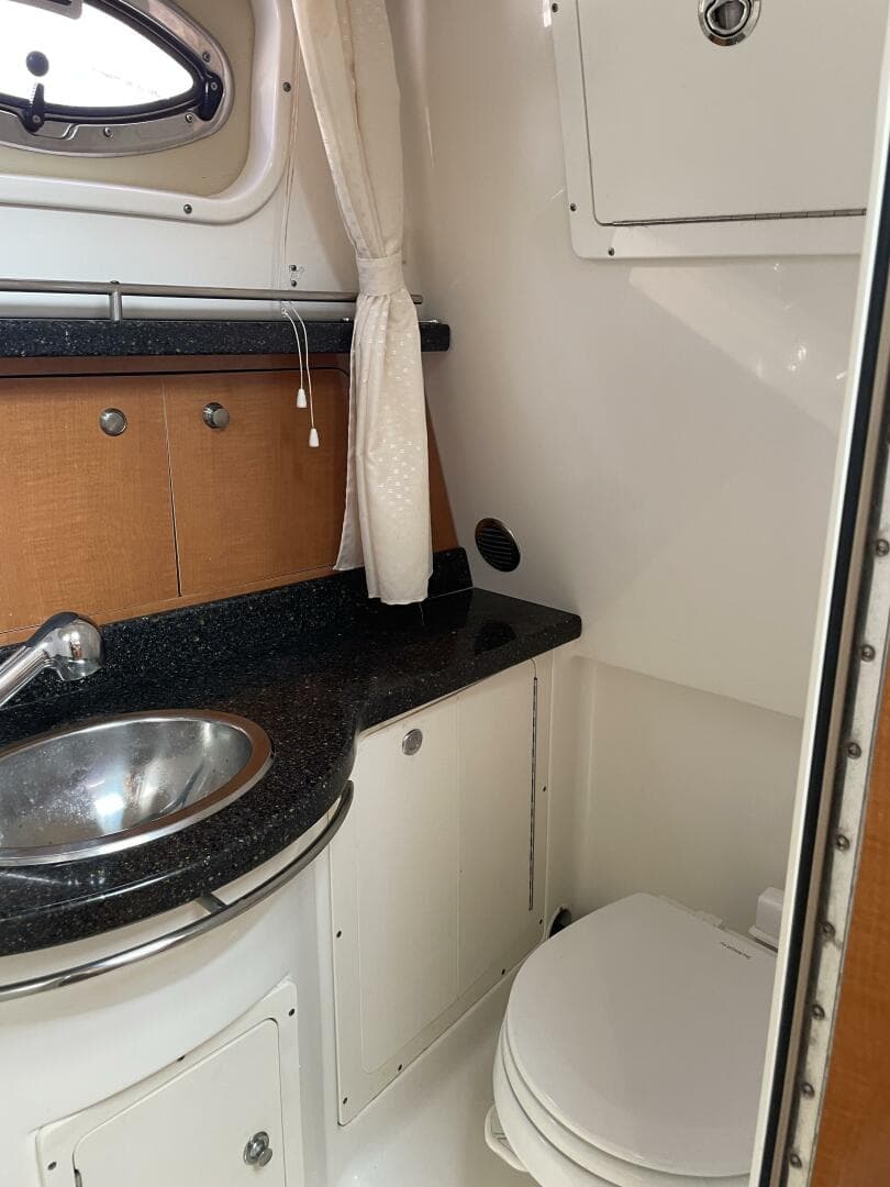 2013 Robalo R305 Walkaround — photo 13