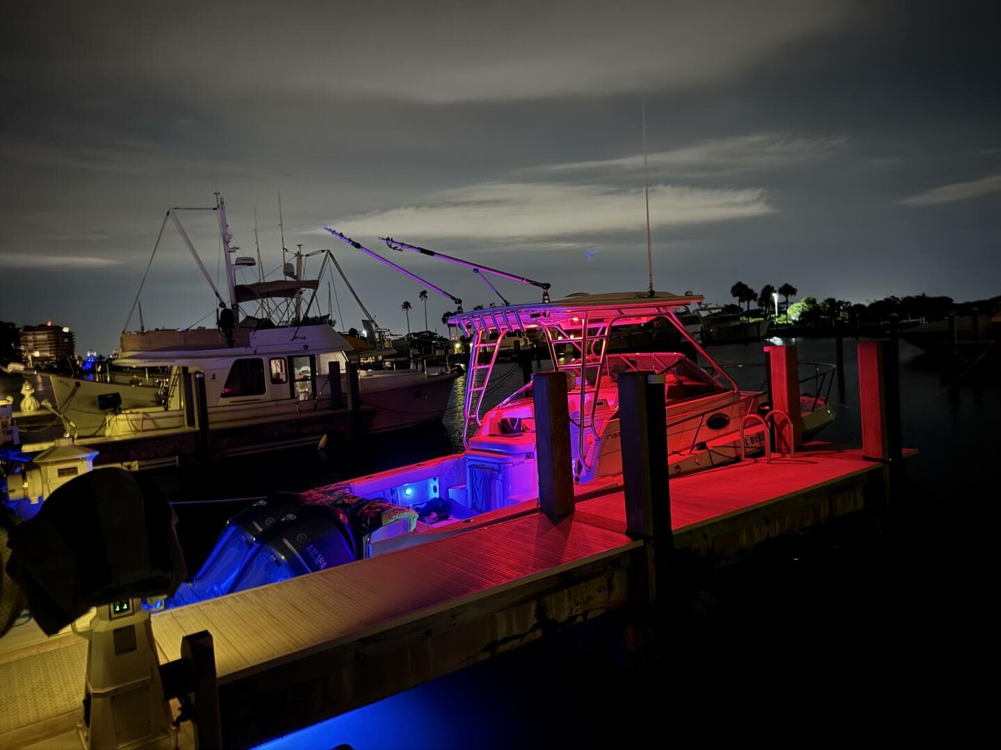 2013 Robalo R305 Walkaround — photo 16