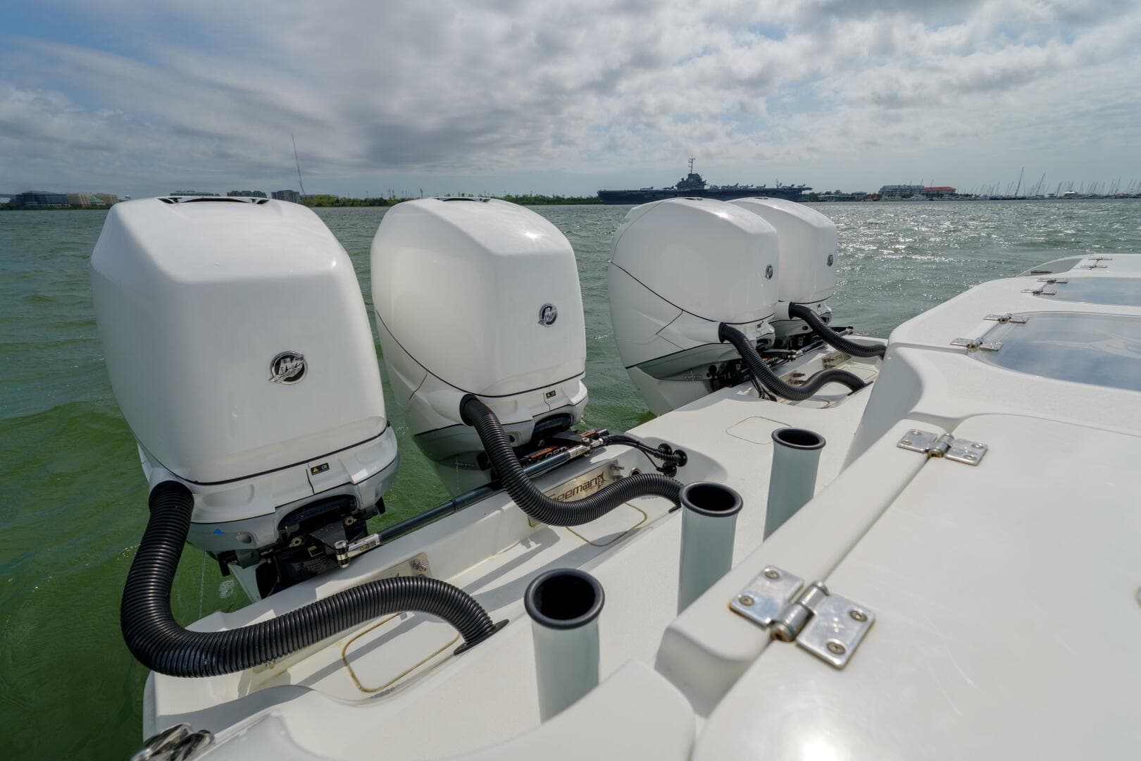 2020 Freeman 42 Lr — photo 25