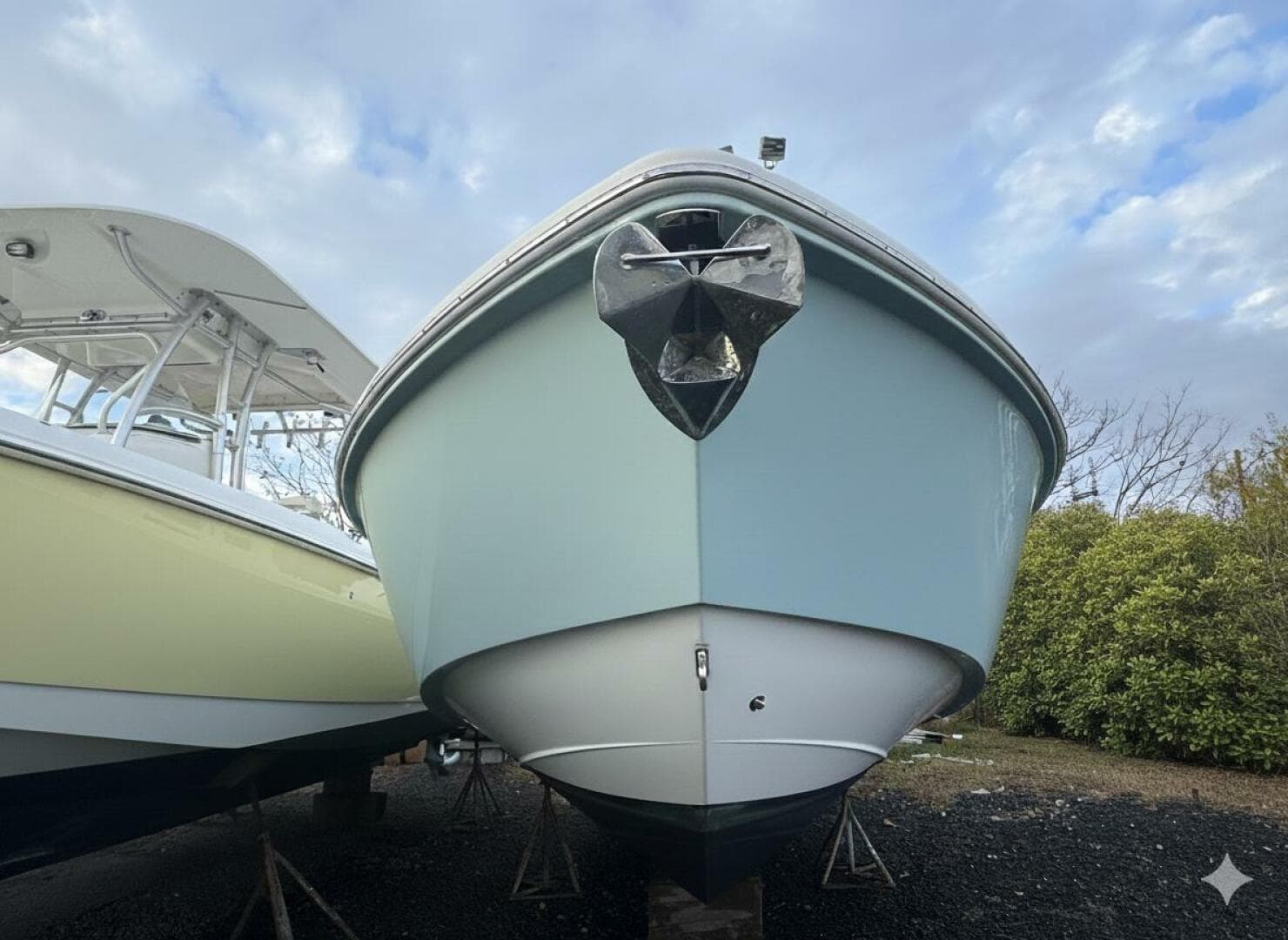 2019 Everglades 273 CC — photo 4