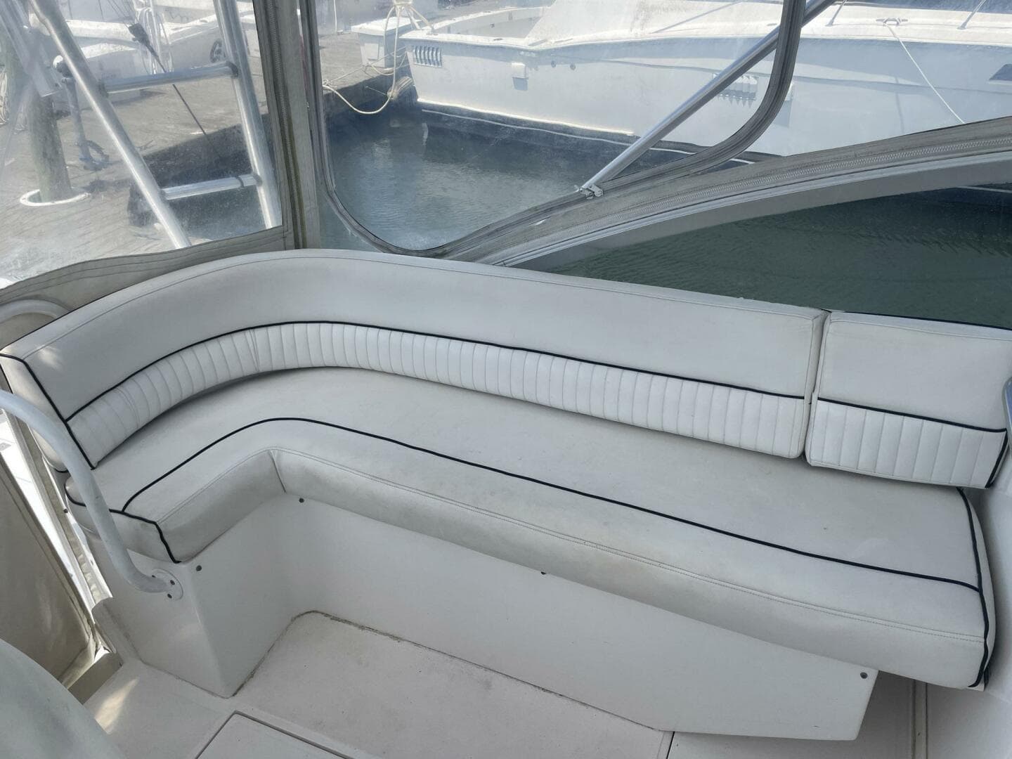 1997 Blackfin Combi 33 — photo 17