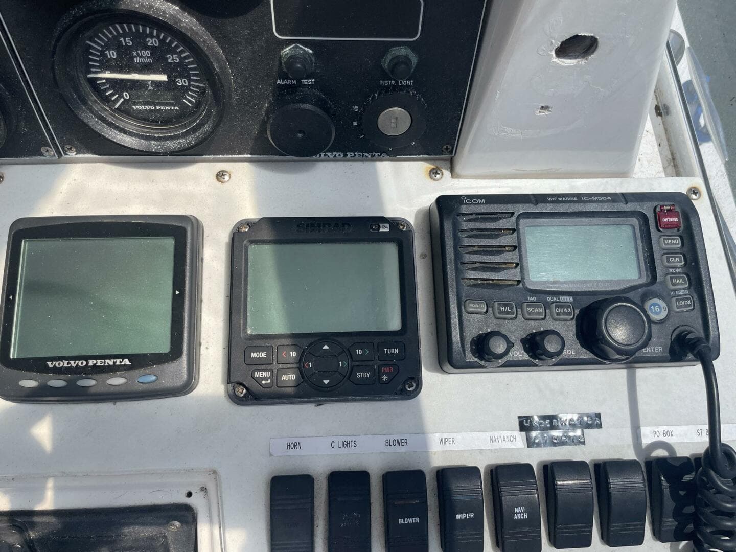 1997 Blackfin Combi 33 — photo 22