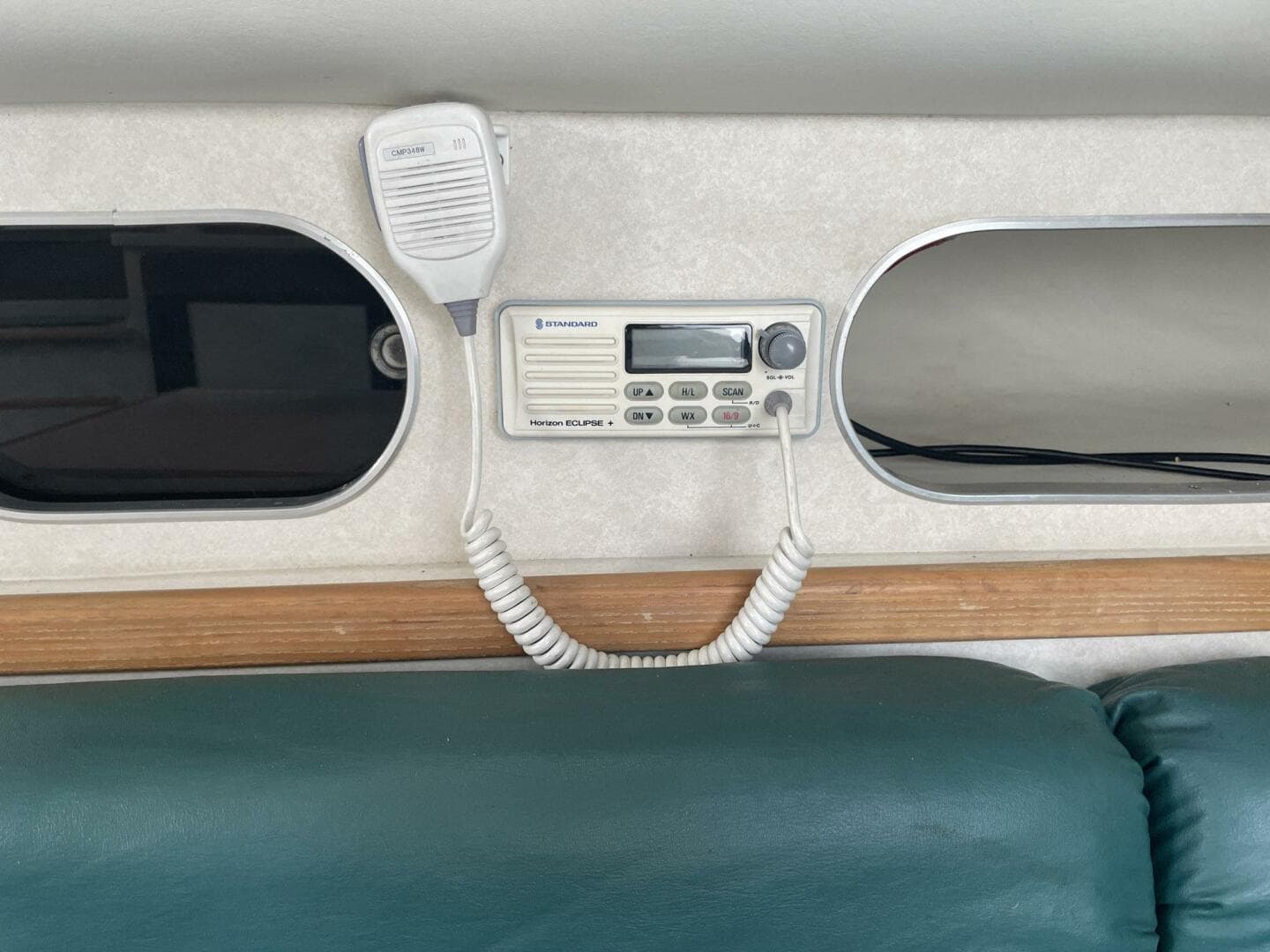 1997 Blackfin Combi 33 — photo 6