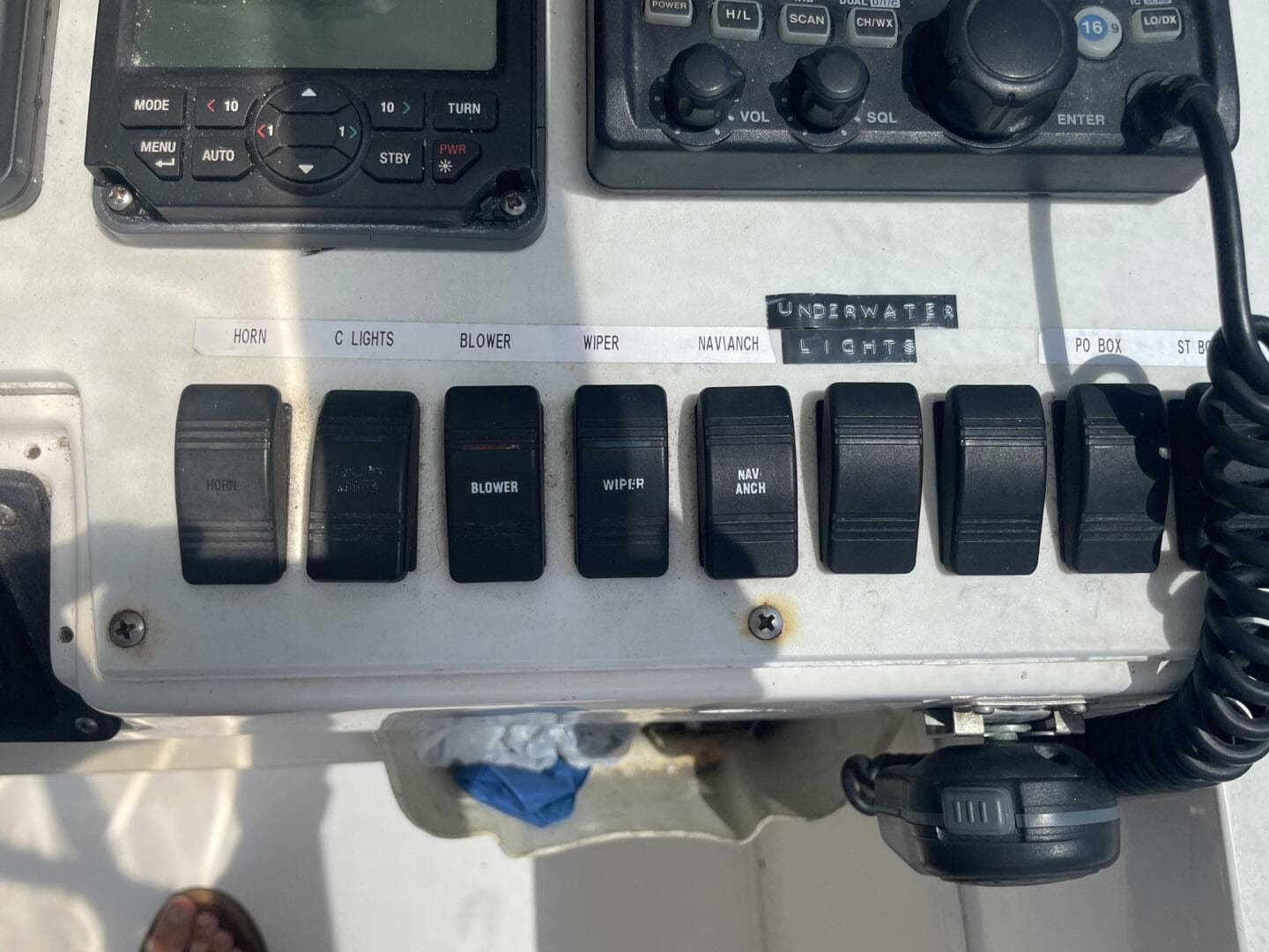 1997 Blackfin Combi 33 — photo 23