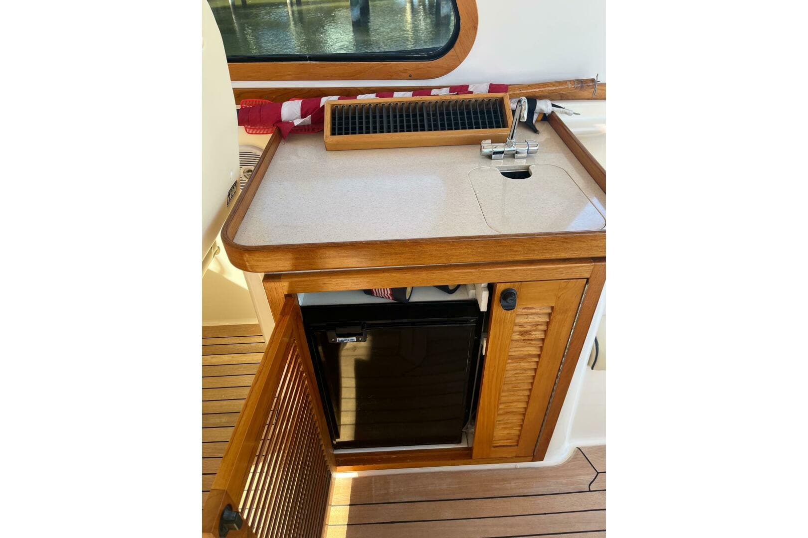 2004 Sabre 42 Hard Top Express — photo 11