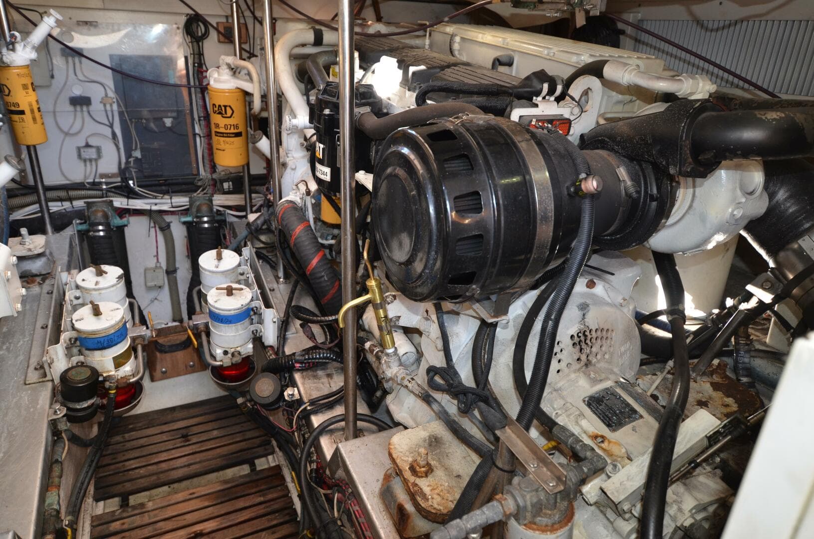 2000 Grand Banks Eastbay HX — photo 41