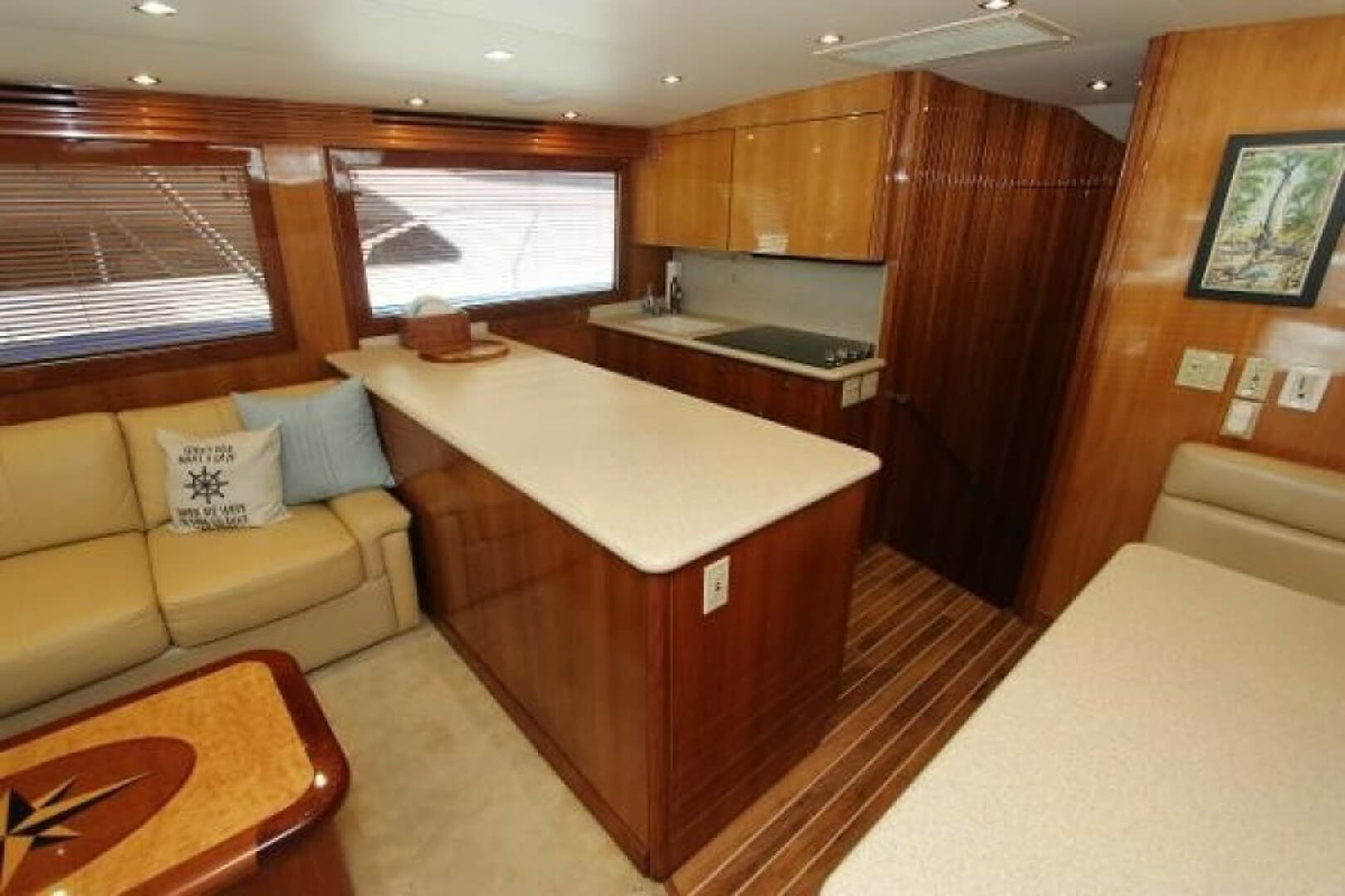 2004 Hatteras 60 Convertible — photo 55