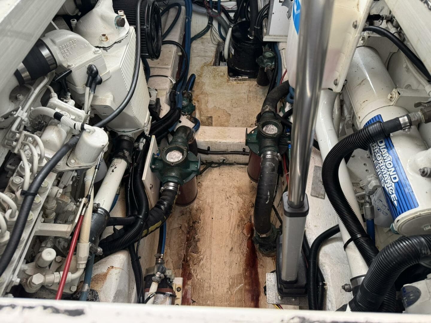 2001 Legacy Yachts Express — photo 52