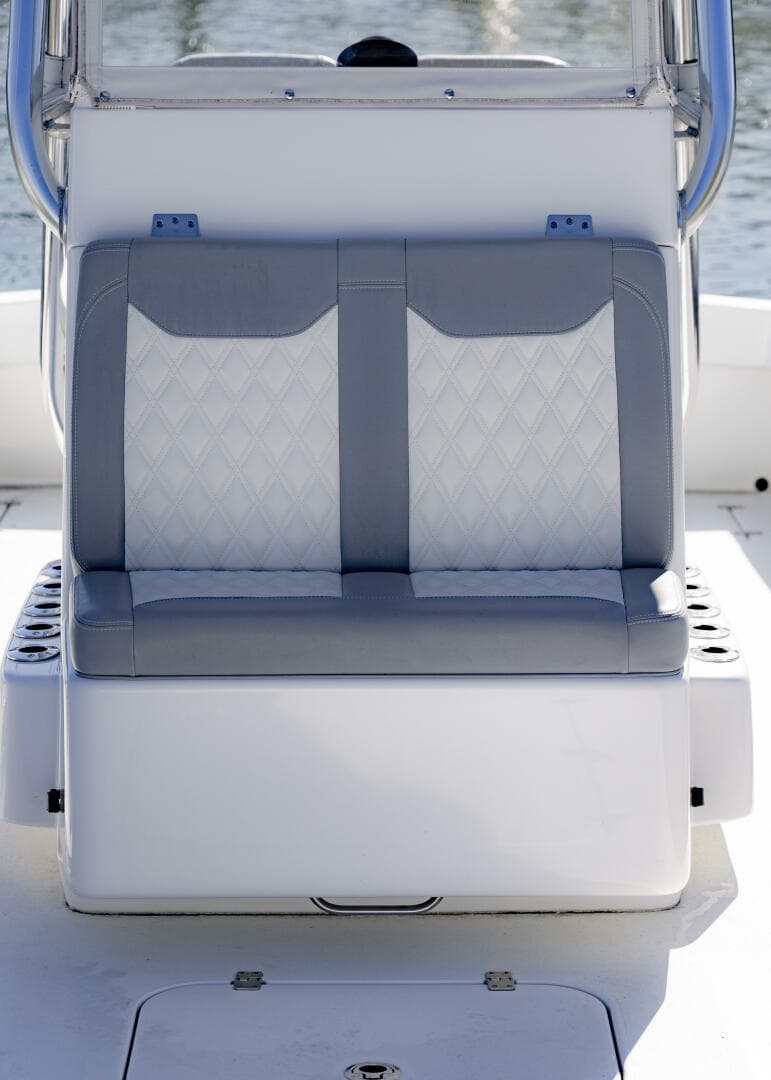 2022 Conch 27 CC — photo 11