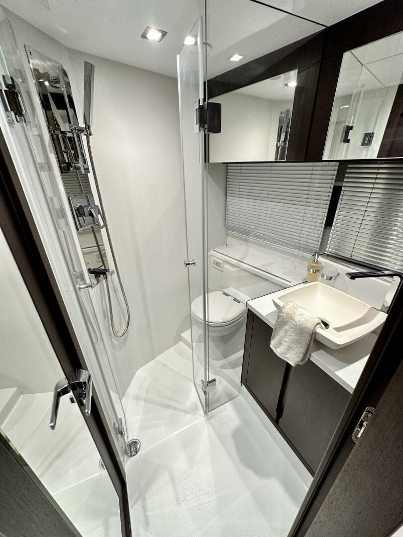 2022 Galeon 470 Sky — photo 53