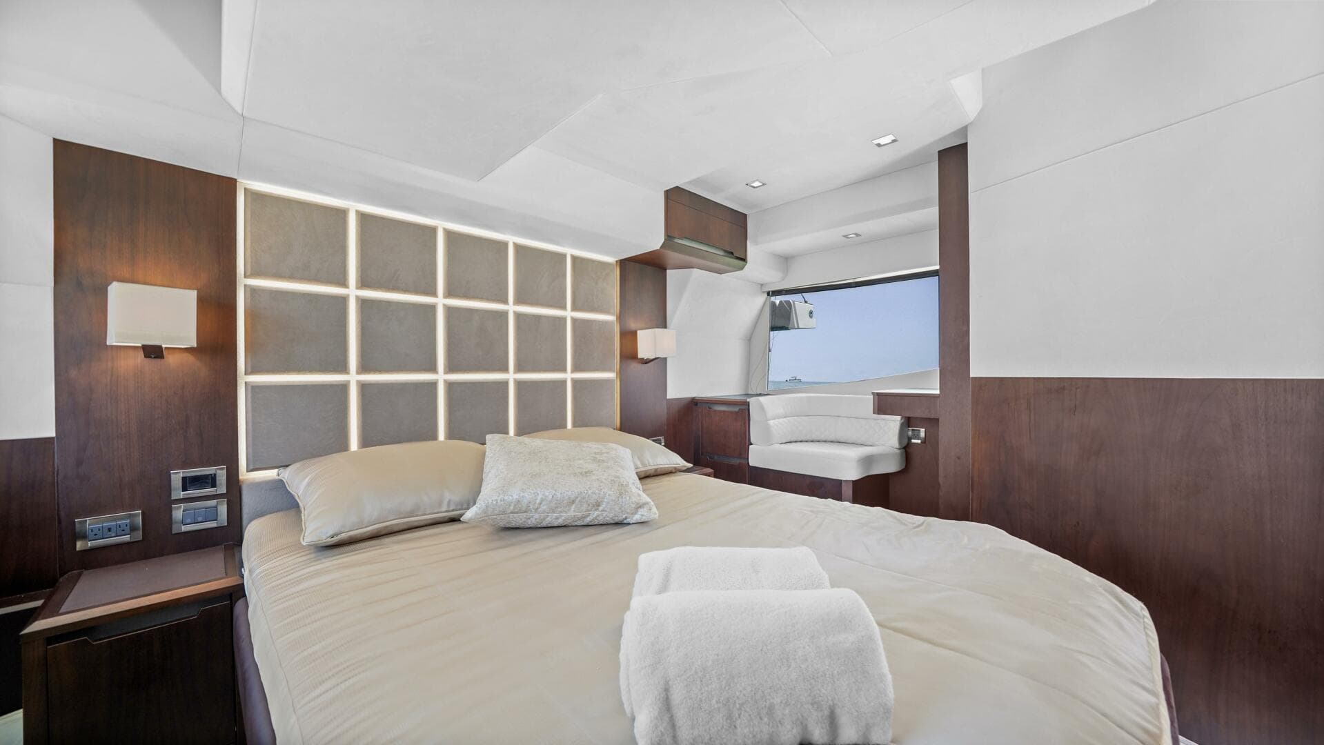 2022 Galeon 470 Sky — photo 23