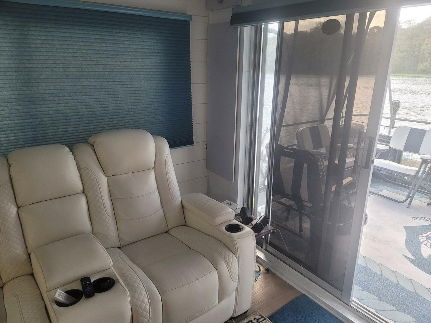 1984 Hilburn 4412 — photo 34