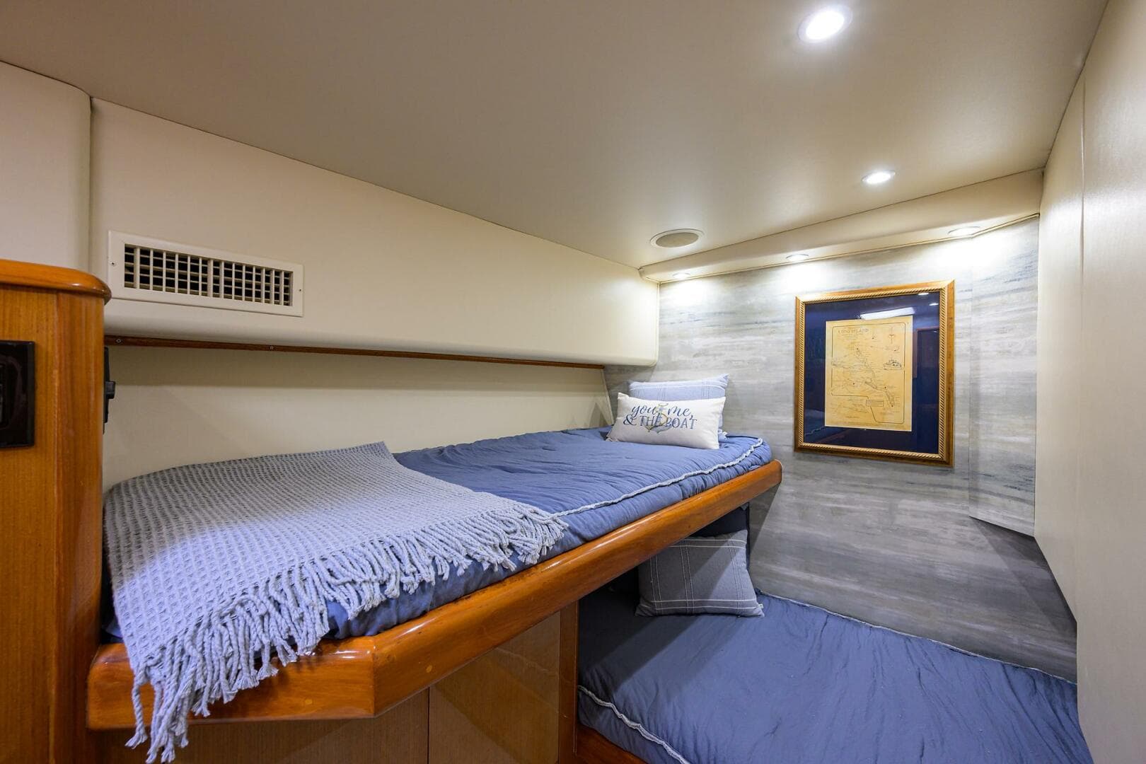 2004 Viking 56 Convertible — photo 64