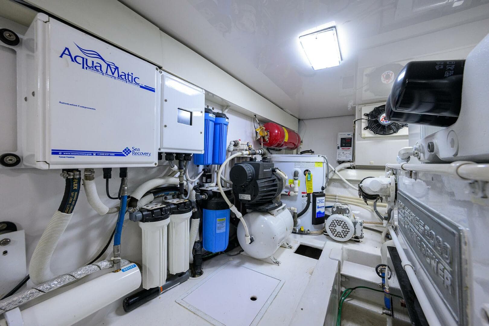 2004 Viking 56 Convertible — photo 73