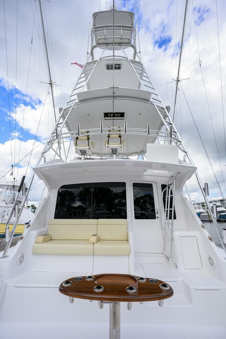 2004 Viking 56 Convertible — photo 31